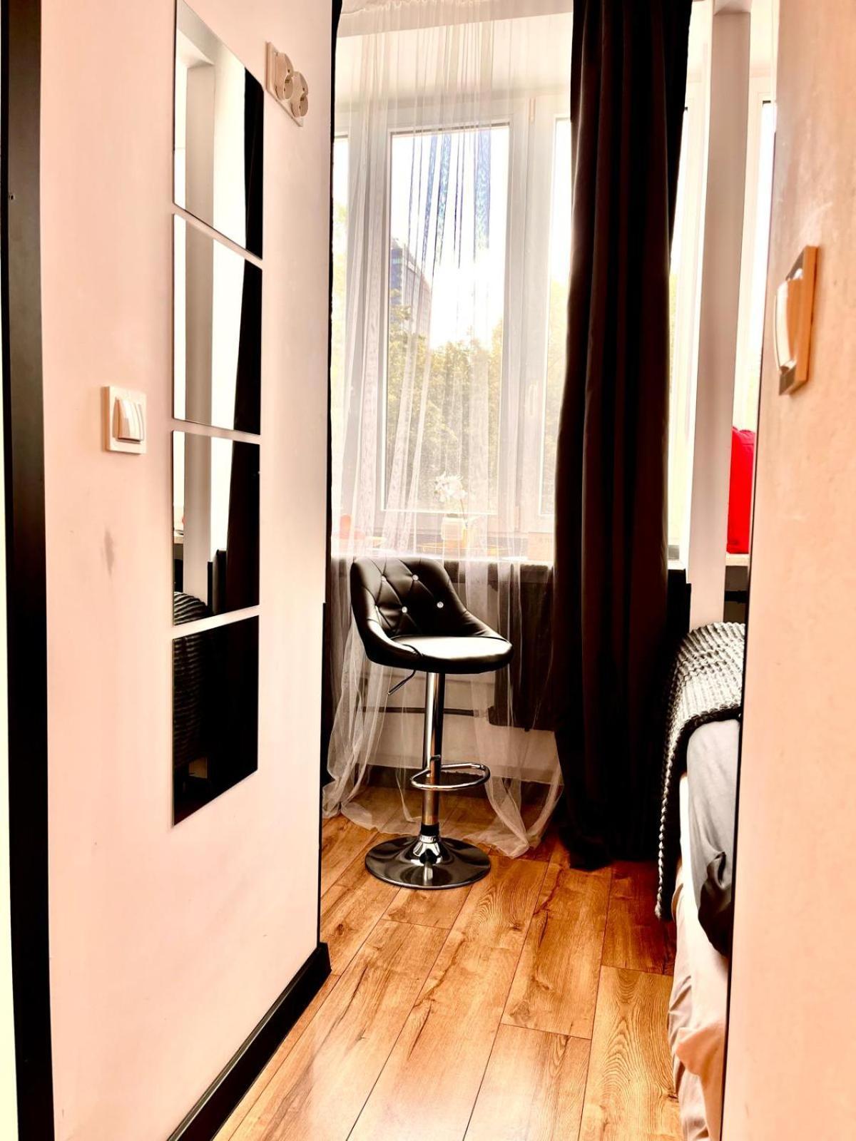 Petit 1 Bed Room Condo Warszawa Center Luaran gambar