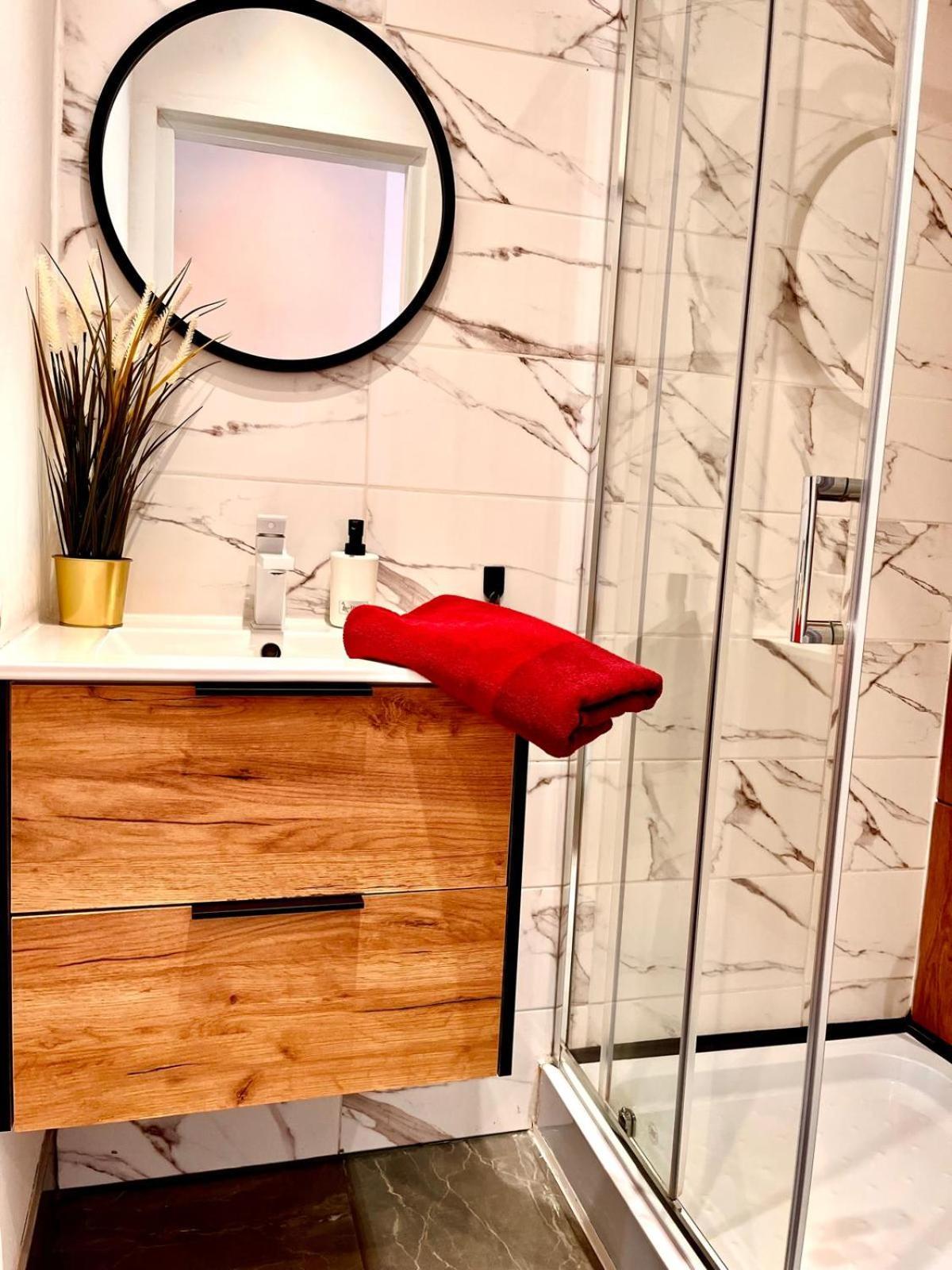 Petit 1 Bed Room Condo Warszawa Center Luaran gambar